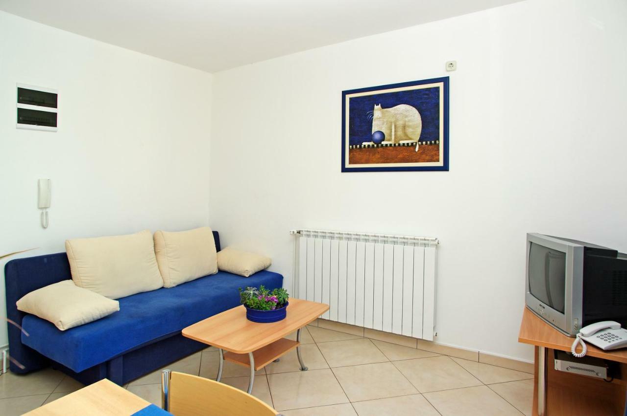 Apartments Villa Vallum Bol Exteriér fotografie