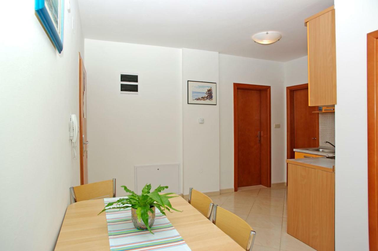 Apartments Villa Vallum Bol Exteriér fotografie